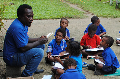 email-size-valentine-with-children